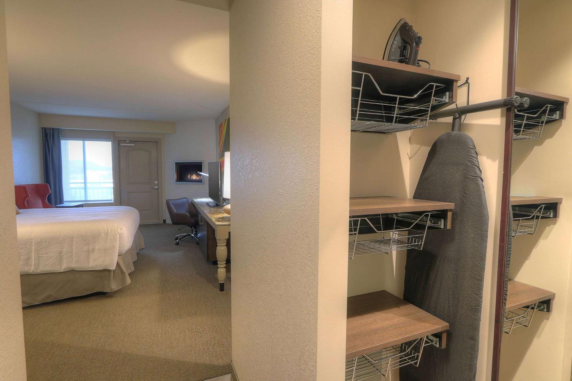 Hilton Garden Inn Pigeon Forge Bagian luar foto