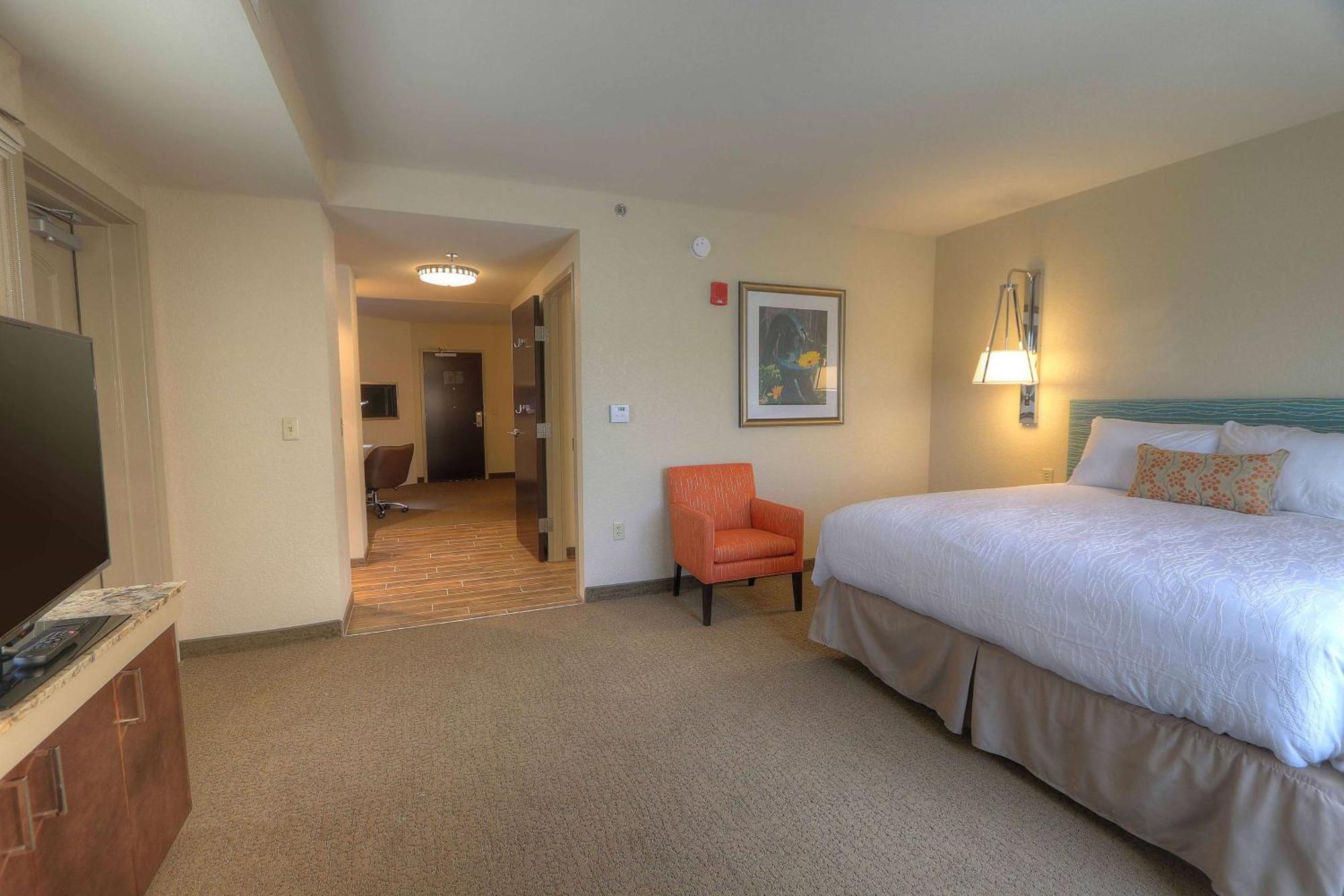 Hilton Garden Inn Pigeon Forge Bagian luar foto