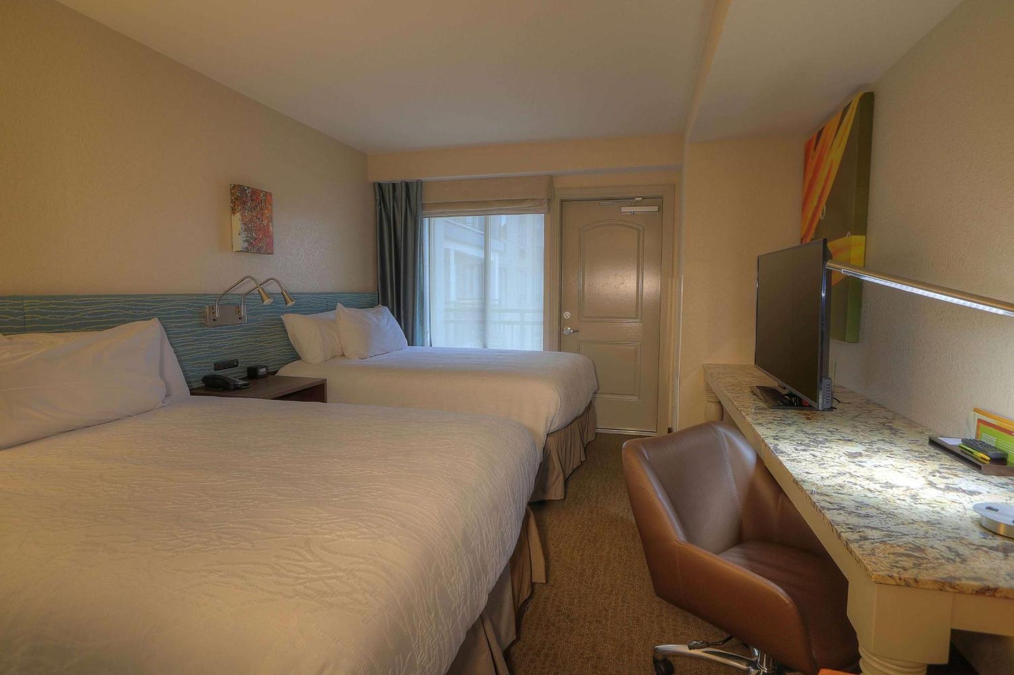 Hilton Garden Inn Pigeon Forge Bagian luar foto
