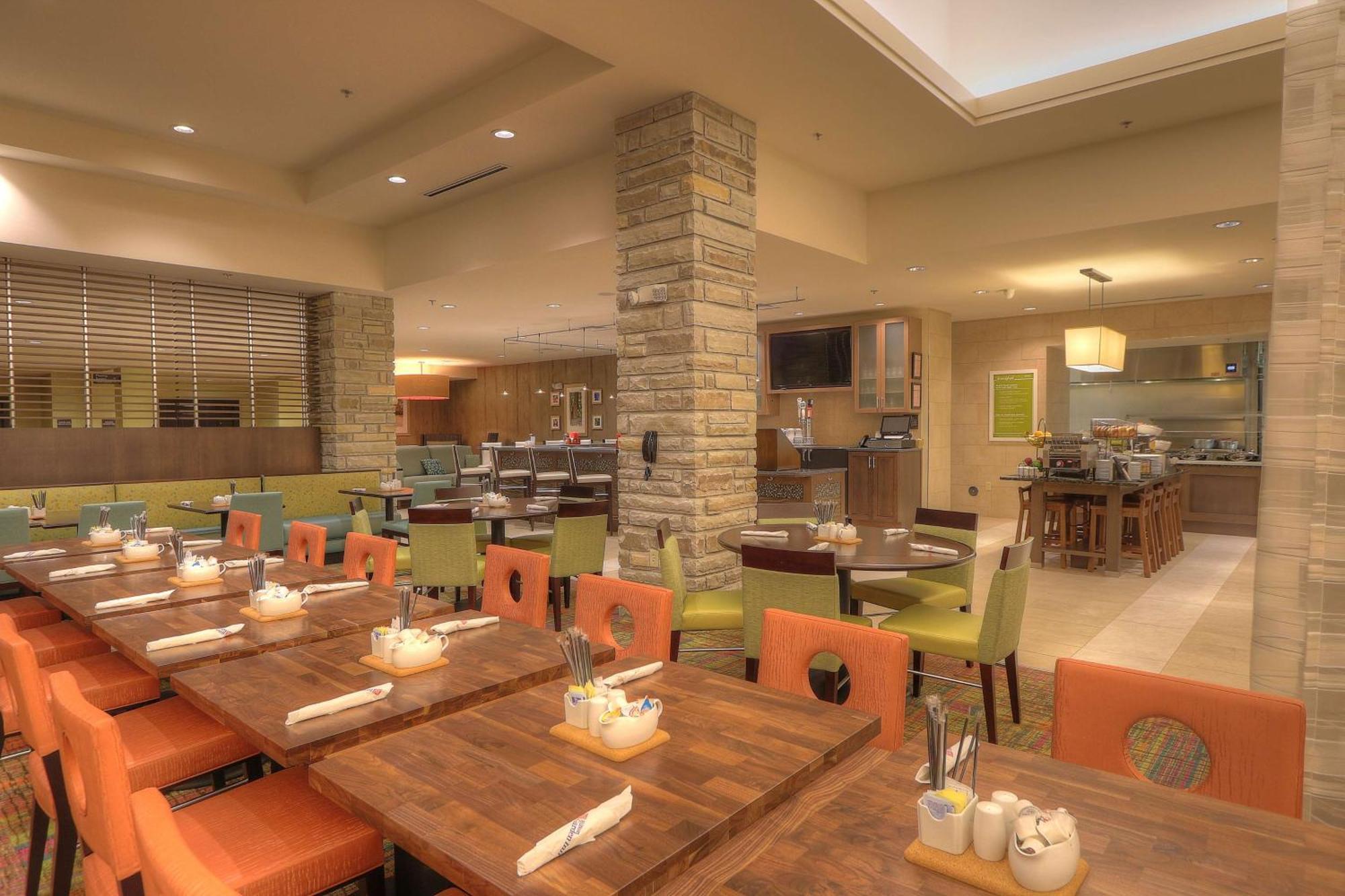 Hilton Garden Inn Pigeon Forge Bagian luar foto