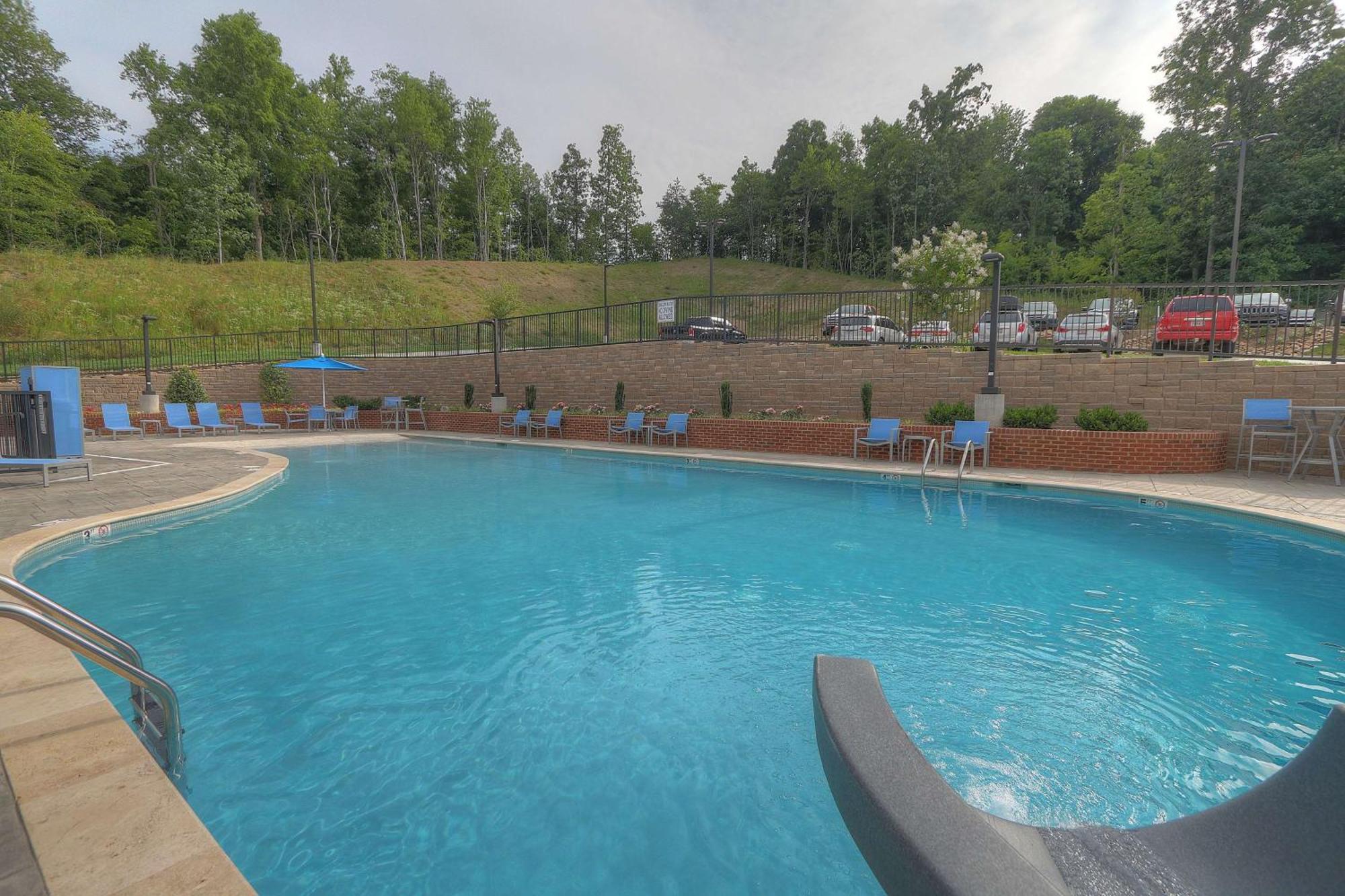 Hilton Garden Inn Pigeon Forge Bagian luar foto